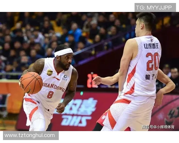 武汉羽毛球队在全国锦标赛积分榜上以86分稳居第一名展现强劲实力